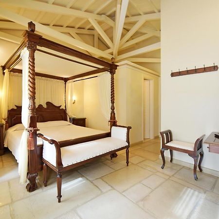 Angelica Traditional Boutique Hotel ไฮดรา ภายนอก รูปภาพ