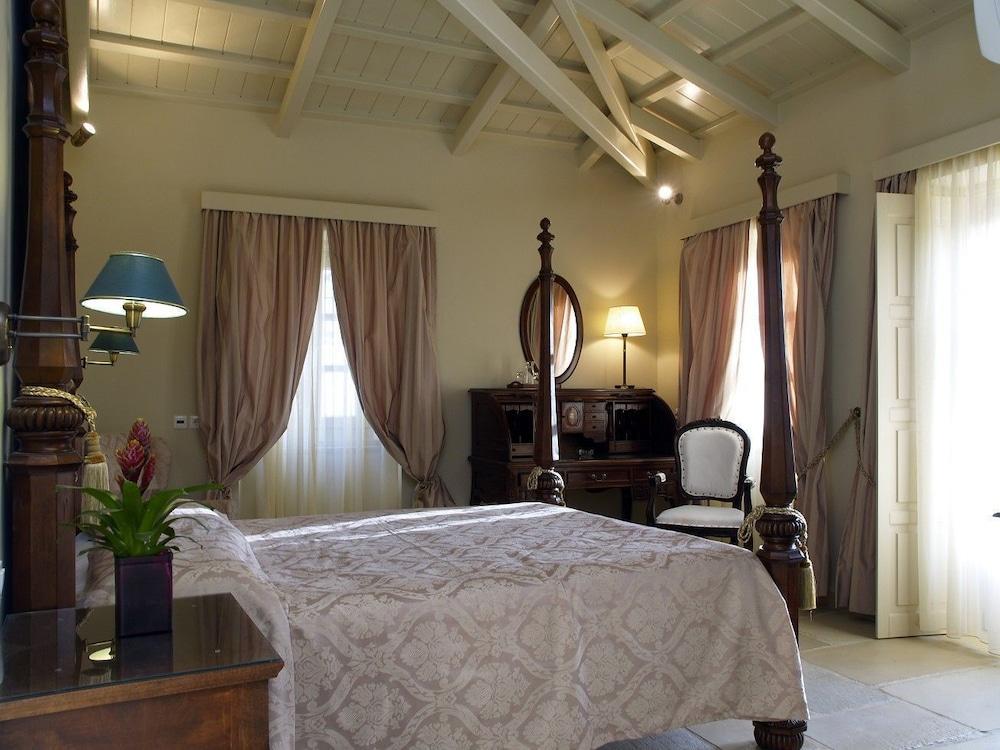 Angelica Traditional Boutique Hotel ไฮดรา ห้อง รูปภาพ