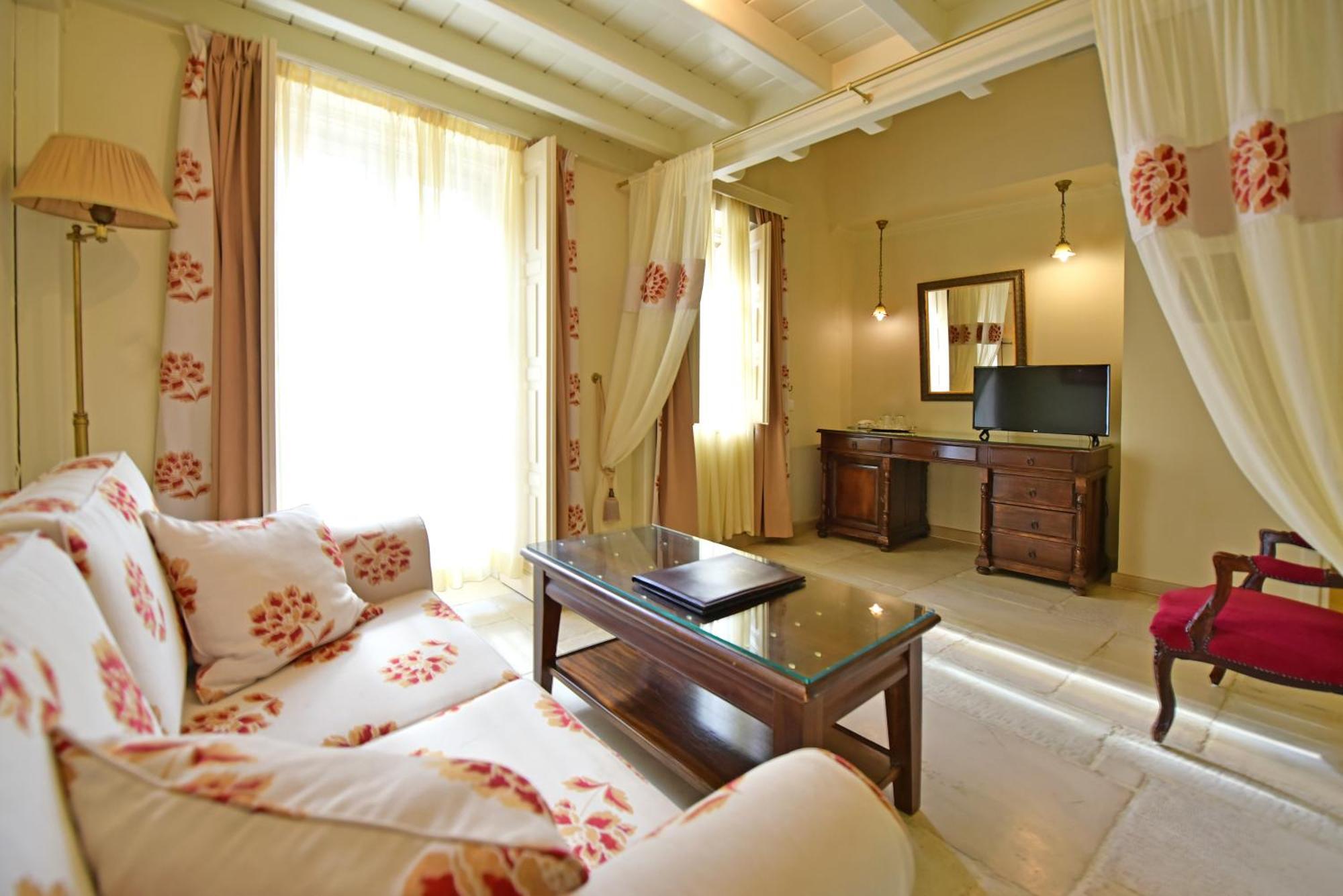 Angelica Traditional Boutique Hotel ไฮดรา ห้อง รูปภาพ