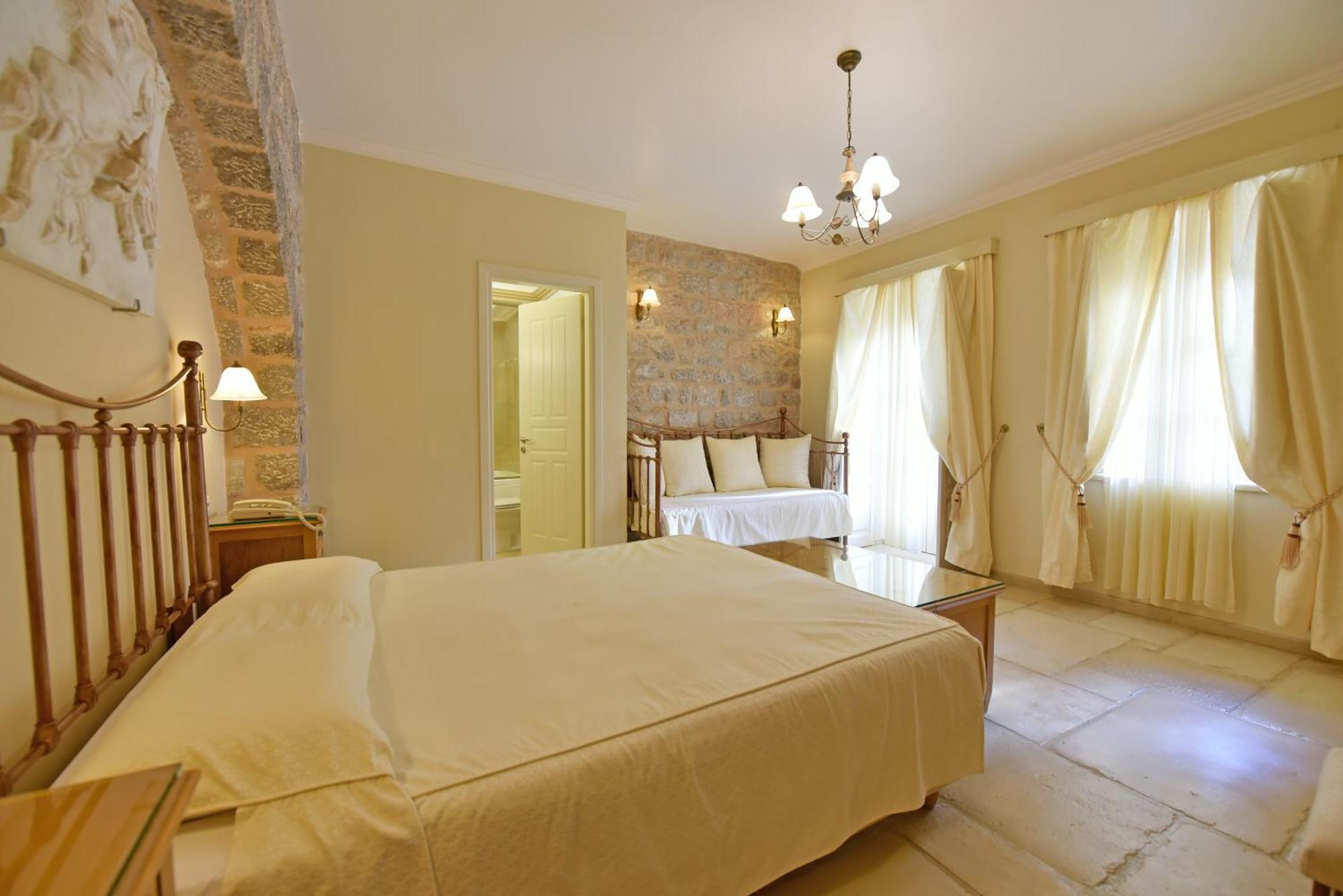 Angelica Traditional Boutique Hotel ไฮดรา ห้อง รูปภาพ