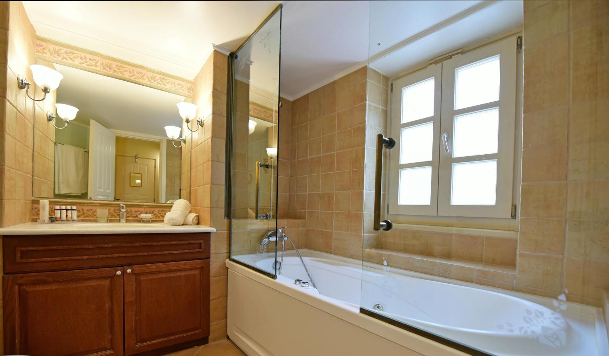 Angelica Traditional Boutique Hotel ไฮดรา ภายนอก รูปภาพ
