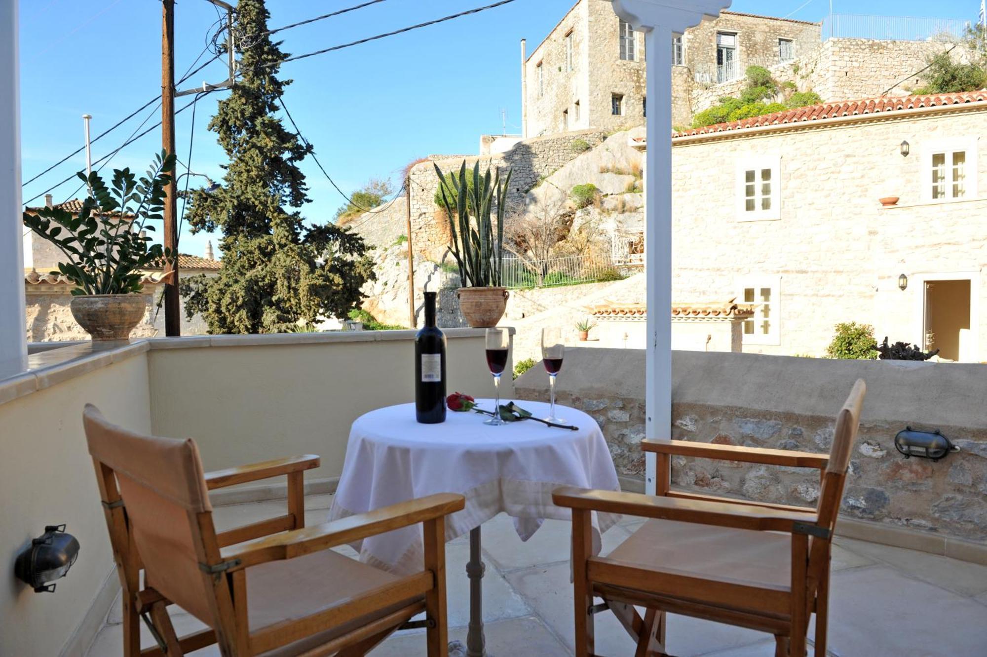 Angelica Traditional Boutique Hotel ไฮดรา ภายนอก รูปภาพ