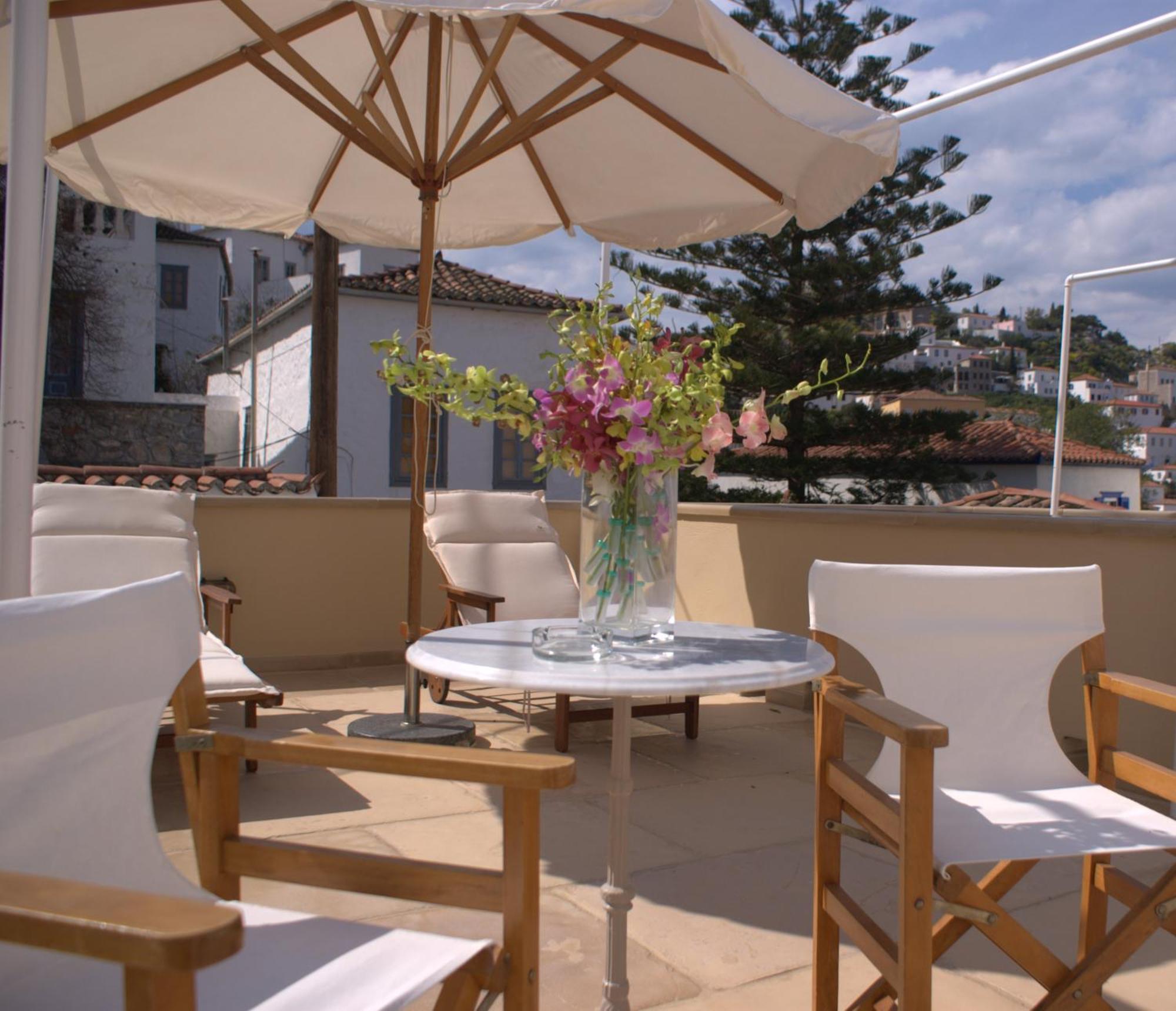 Angelica Traditional Boutique Hotel ไฮดรา ภายนอก รูปภาพ
